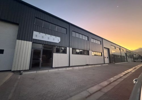 WhatsApp Image 2025-09-25 at 19.10.25